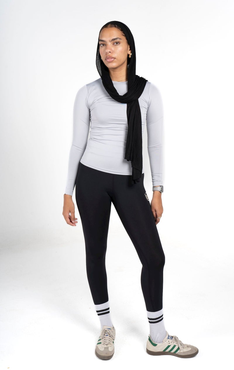 Beyond Women's Light grey Basic long sleeve top - Image 4